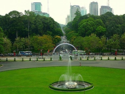 Giải pháp tối ưu cây xanh cho nhà phố tại TP.HCM: Hướng dẫn thiết kế và thi công bền vững